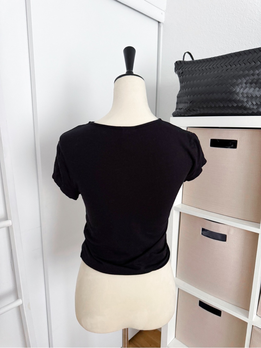 Reformation Else Knit Top Black Cut Out Short Sleeve - Picture 6 of 12